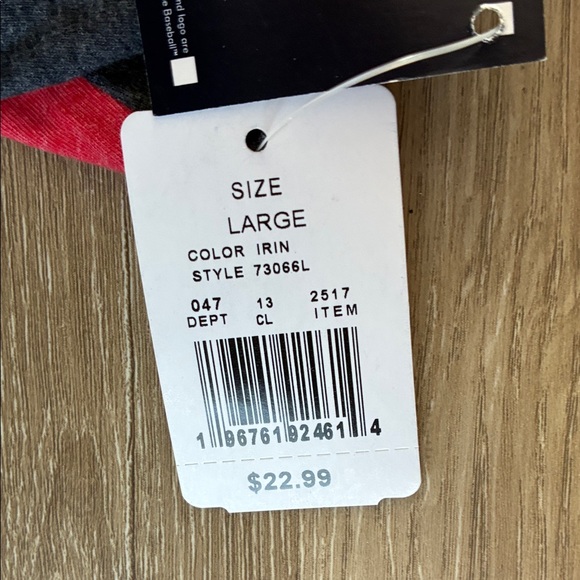 Genuine Merchandise Red and Black Cardinals Tank - Picture 5 of 7